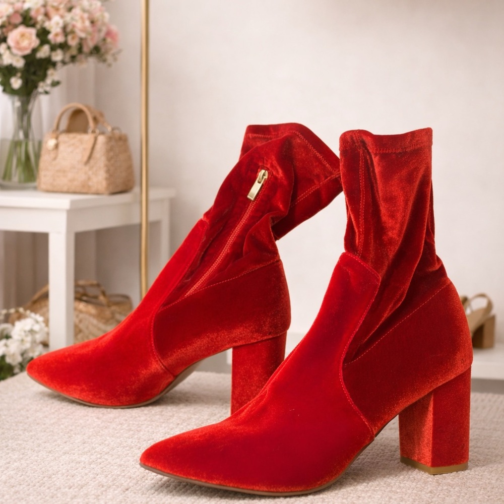 Elegant Red Velvet Women's Boots